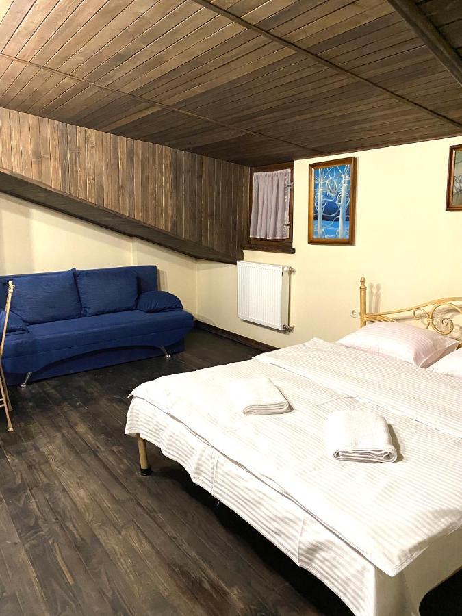 Квартира В Центрі На Вулиці Лесі Українки 19 利沃夫 外观 照片